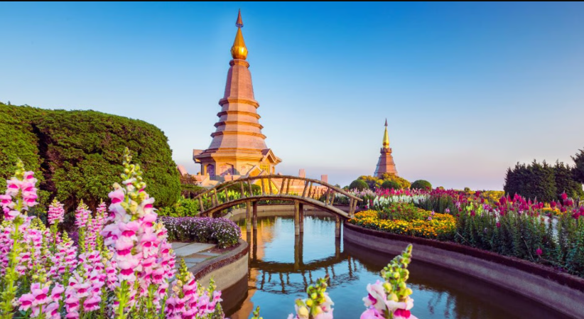 is it safe to travel to thailand now